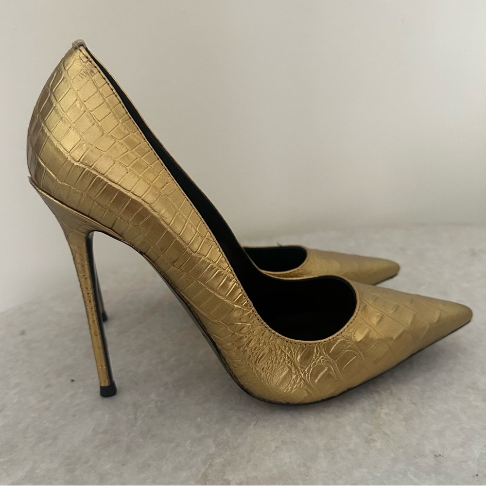 Kandee Gold Metallic Pumps High Heels Size 38 7